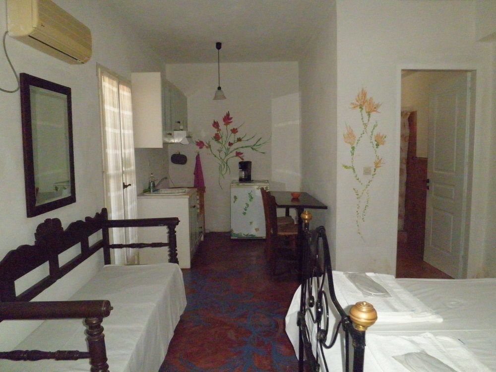 Angelica'S Hotel Frý Buitenkant foto